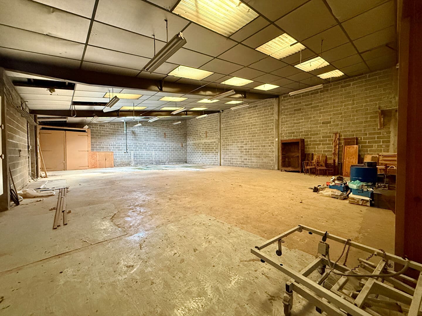 VITRE  - LOCAL INDUSTRIEL - A VENDRE — Photo 5