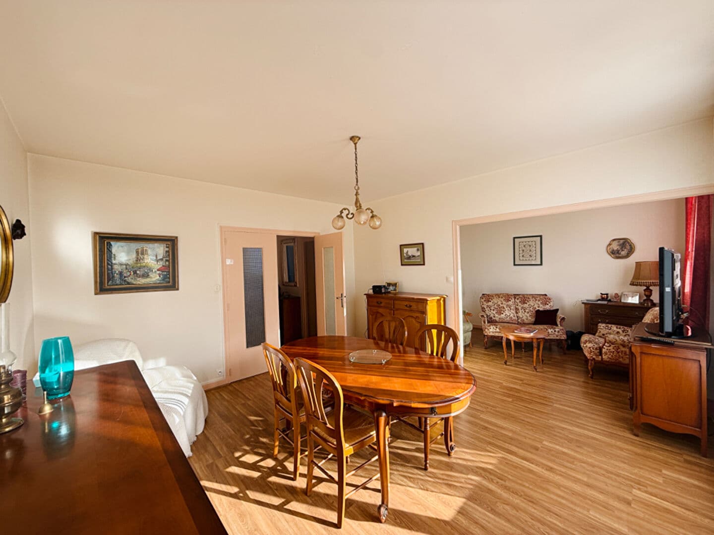 VENDU - APPARTEMENT - VITRE — Photo 2