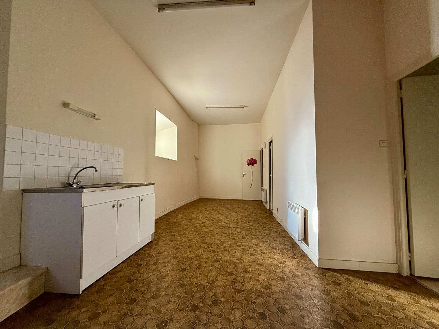 VITRE - APPARTEMENT — Photo 2