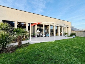 VITRE – A VENDRE – MAISON