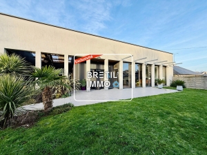 VITRE – A VENDRE – MAISON