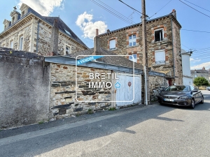 A VENDRE – VITRE – GARAGE