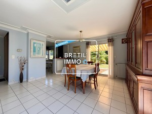 VITRE – A VENDRE – MAISON