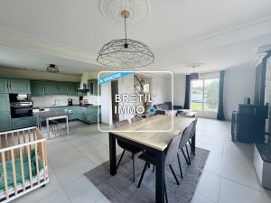 VITRE – A VENDRE – MAISON